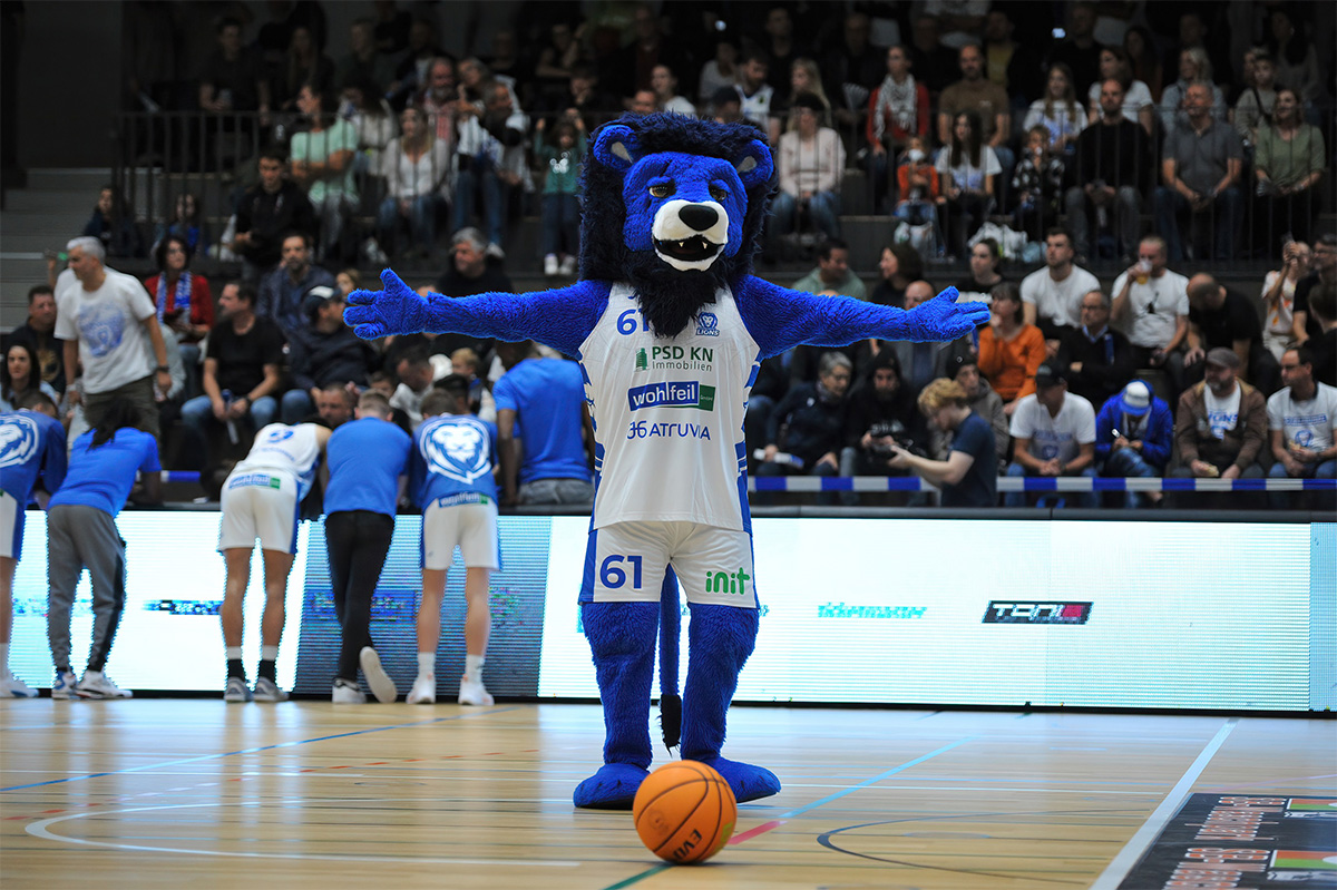 Fans der PS Karlsruhe LIONS