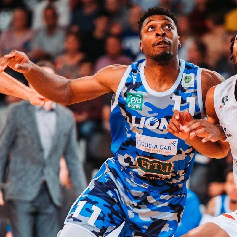 LIONS JUSTIEREN ERNEUT ROTATION