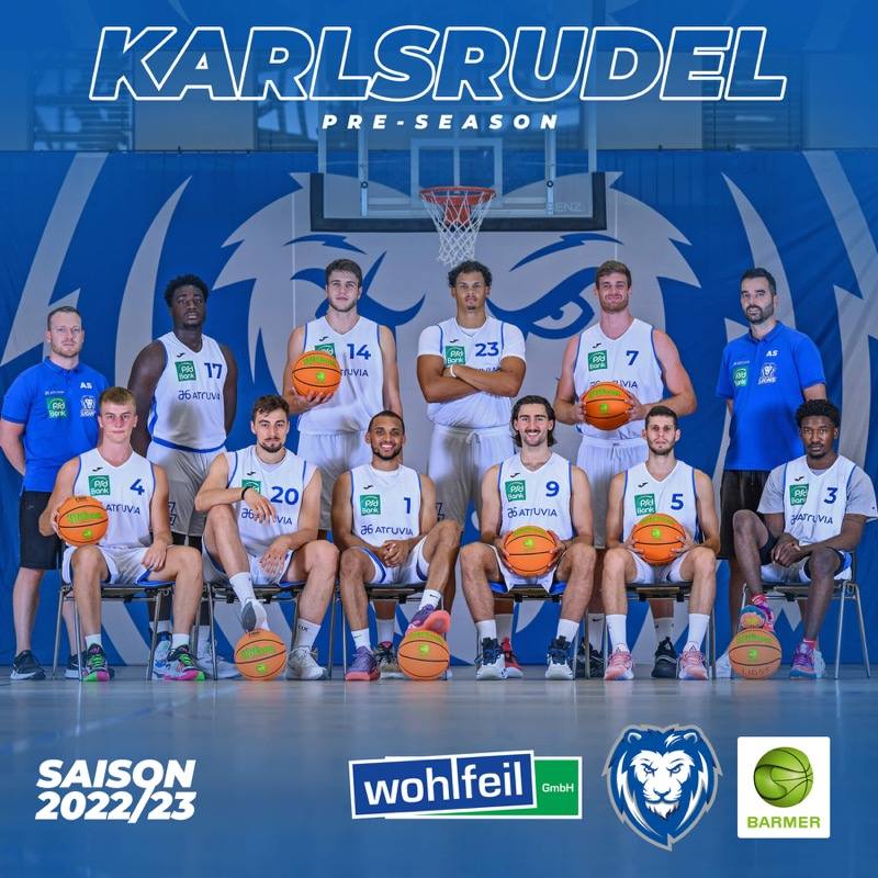KARLSRUDEL MIT BLICK AUF DIE NEUE SAISON