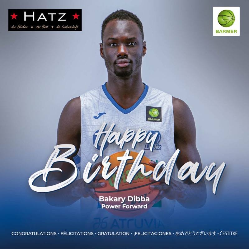 BAKARY DIBBA FEIERT GEBURTSTAG