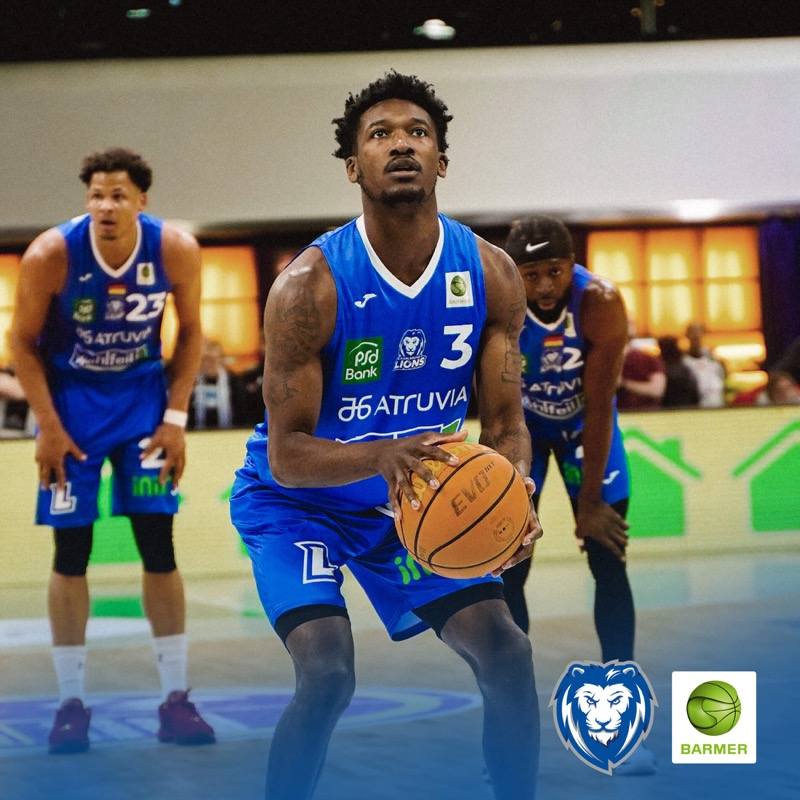 LIONS MIT REKORDSERIE